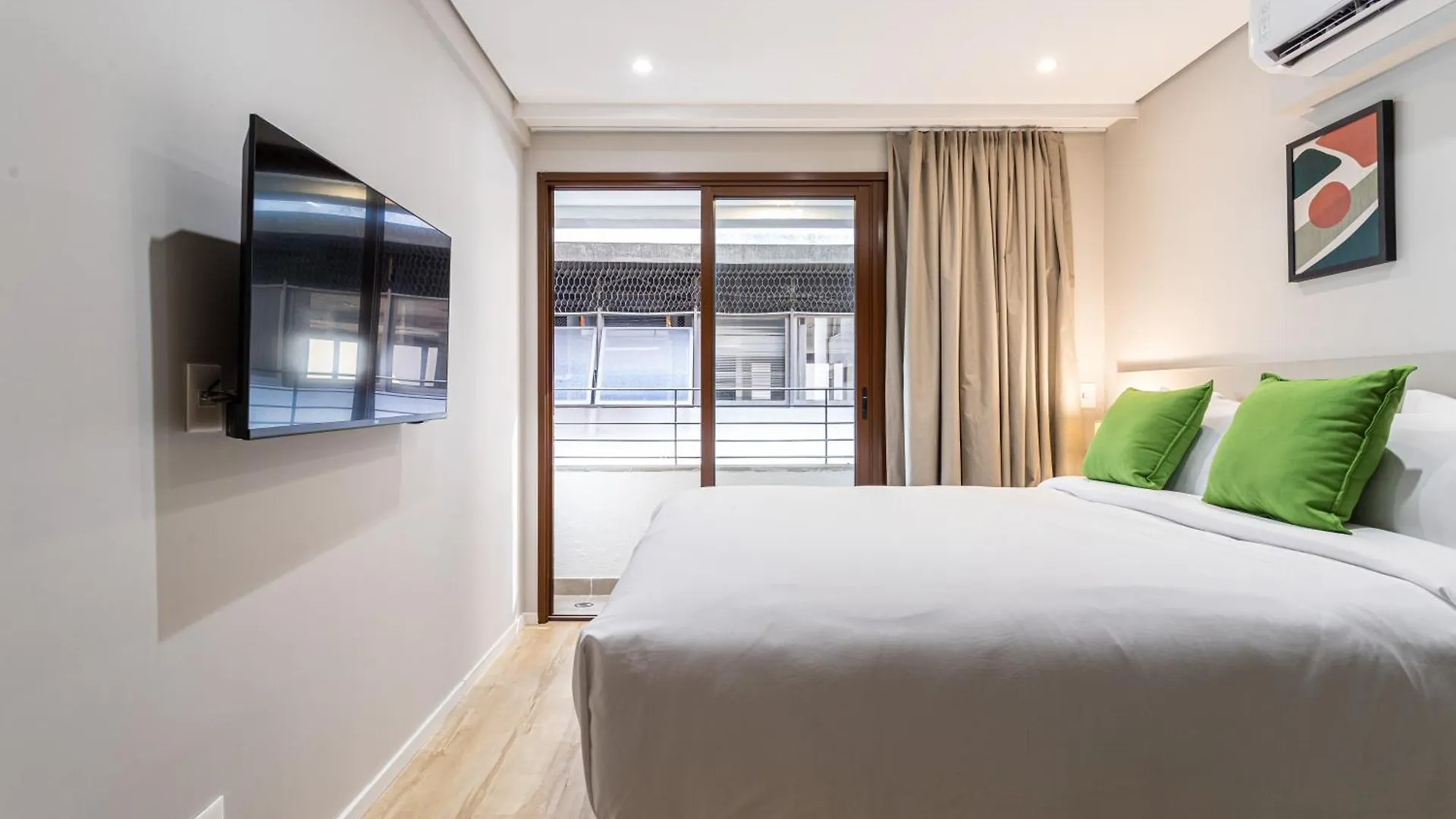 Apartamento Predio Completo Com Wi-Fi Proximo Ao Metro Consolacao E Ao Masp - Next Bela Cintra São Paulo